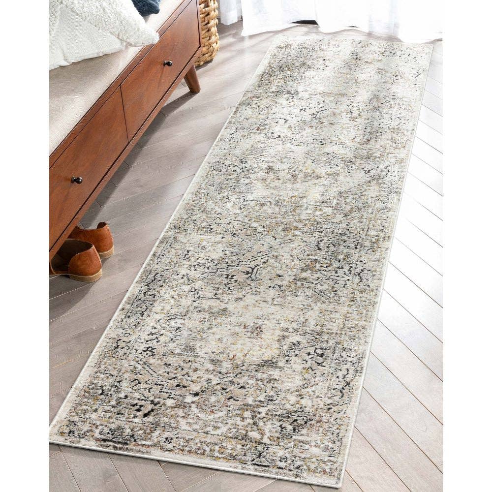 Heriz Medallion Modern Vintage Grey Ivory High-Low Rug: 5'2" x 7'