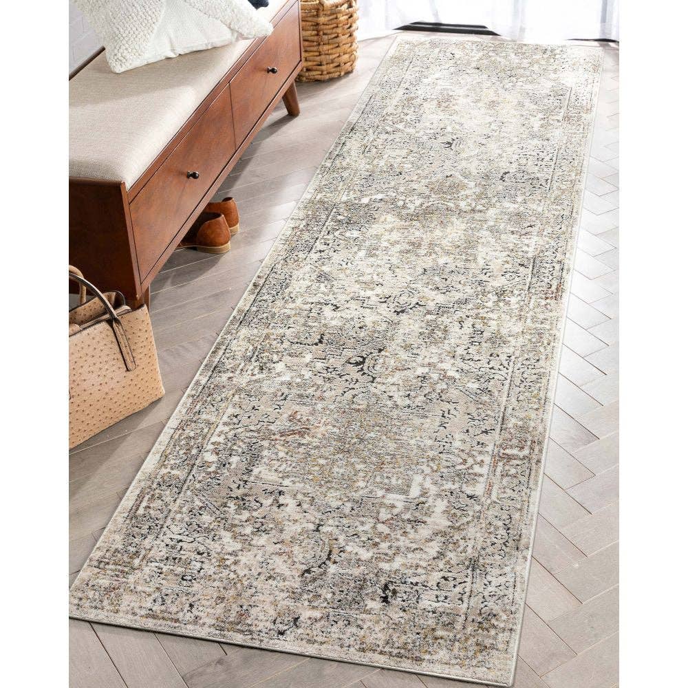 Heriz Medallion Modern Vintage Grey Ivory High-Low Rug: 5'2" x 7'