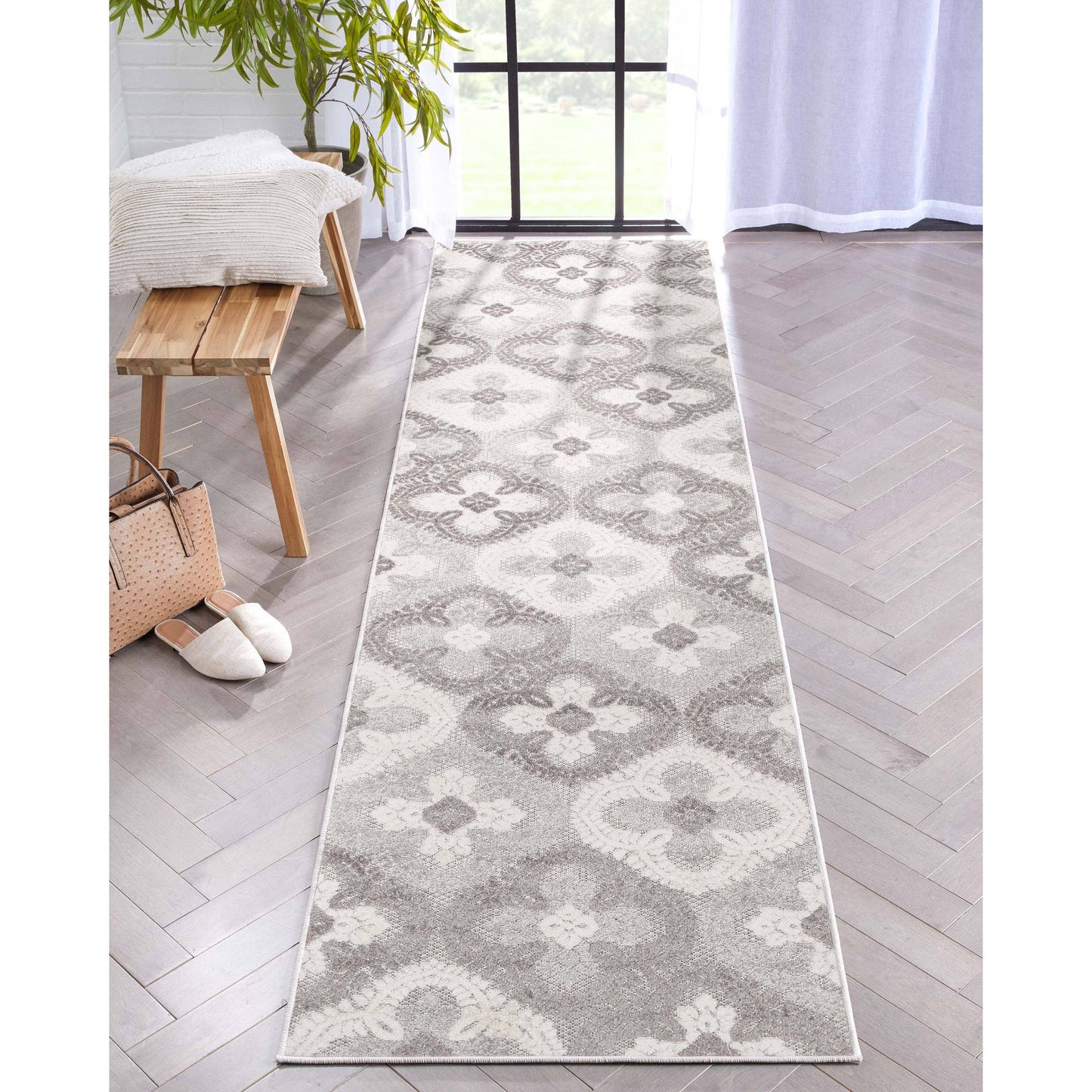 Loewy Modern Geometric Indoor/Outdoor Grey High-Low Rug: 5'3" x 7'3"