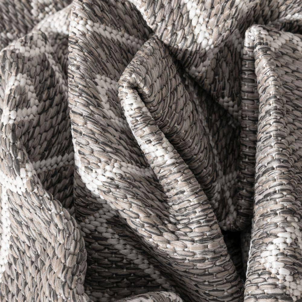 Nord Moroccan Tribal Indoor Outdoor Light Grey Flatweave Rug: 5'3" x 7'3"
