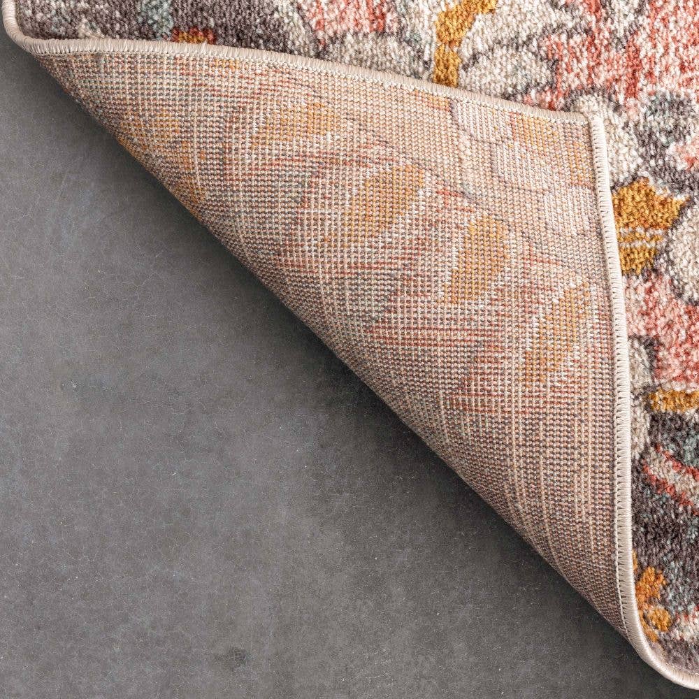 Gwendolyn Blush Bohemian Oriental Medallion Rug: 5'3" x 7'3"