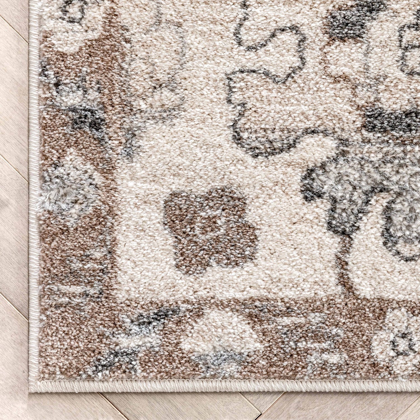 Selma Oriental Floral Pattern Ivory Vintage Rug: 5'3" x 7'3"