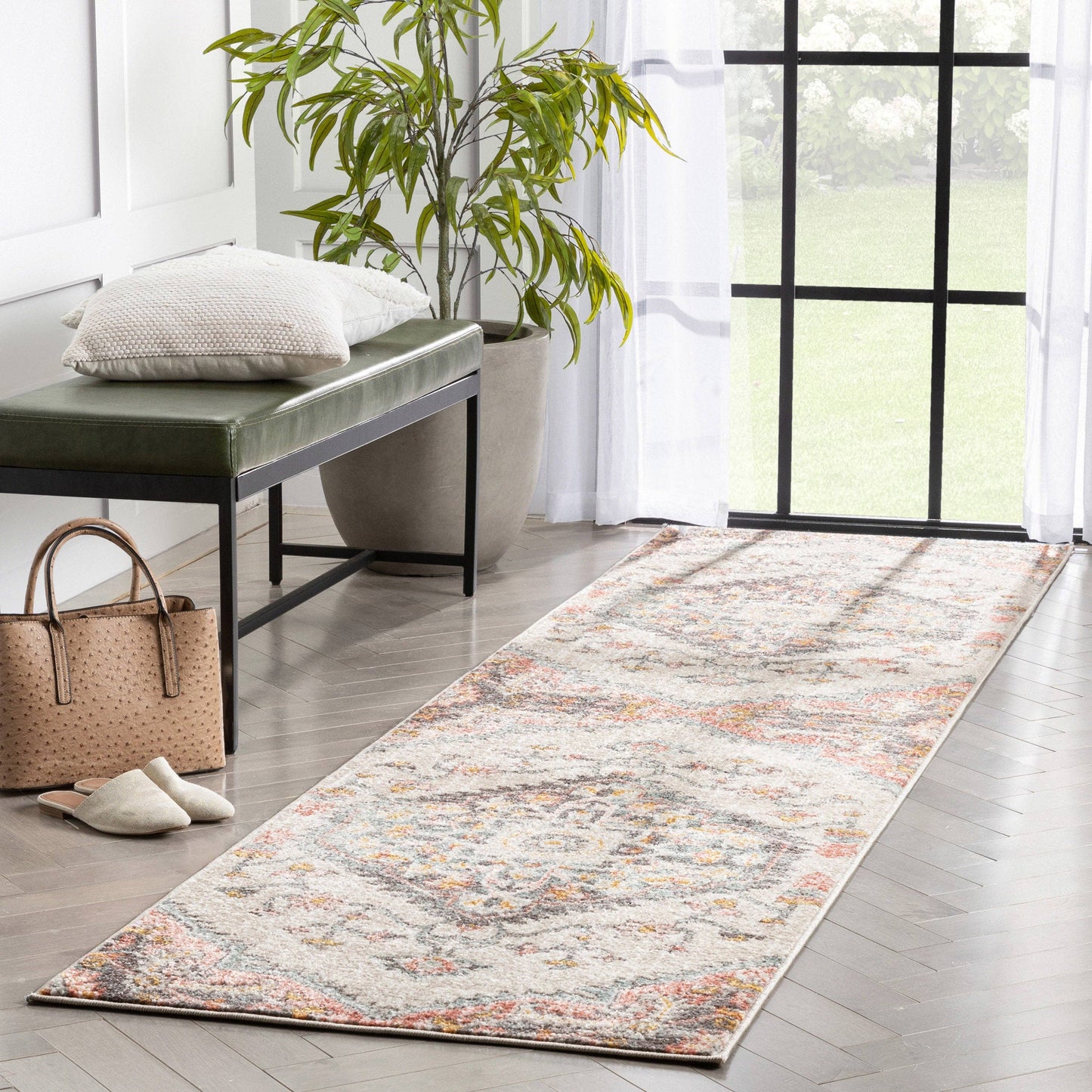 Gwendolyn Blush Bohemian Oriental Medallion Rug: 5'3" x 7'3"