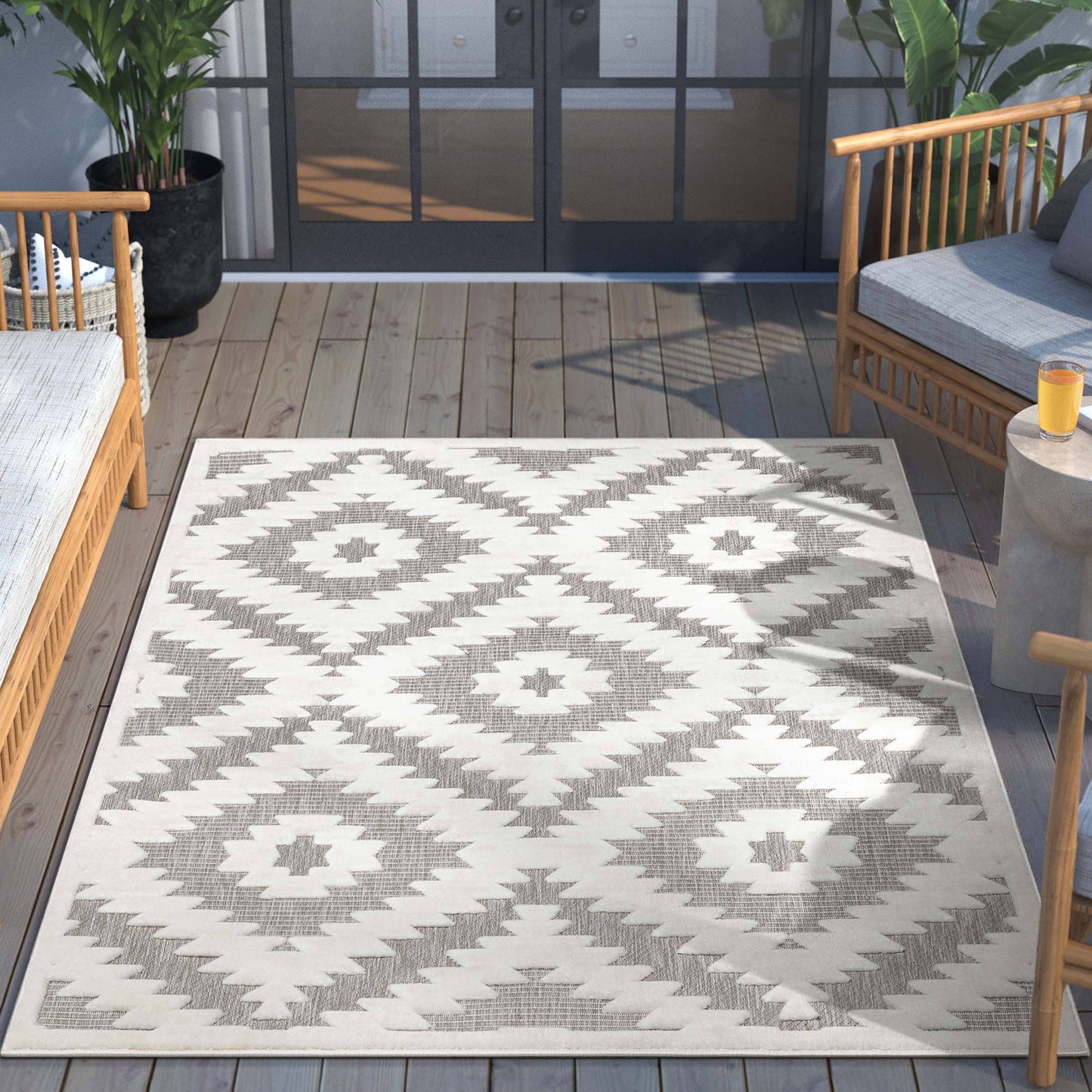 Keiko Tribal Moroccan Indoor/Outdoor Grey High-Low Rug: 7'10" x 10'6"