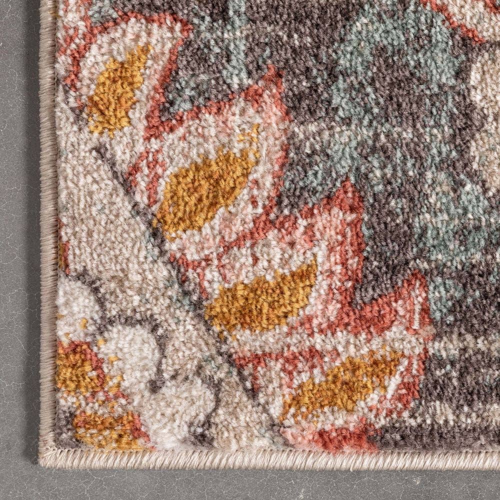 Gwendolyn Blush Bohemian Oriental Medallion Rug: 5'3" x 7'3"