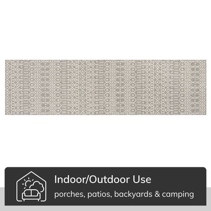 Nord Moroccan Tribal Indoor Outdoor Light Grey Flatweave Rug: 5'3" x 7'3"