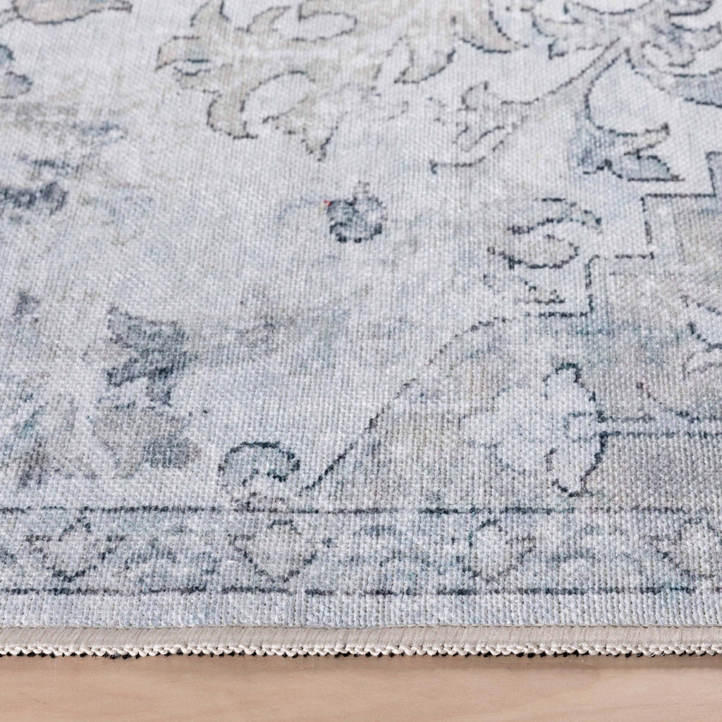 Blythe Vintage Bohemian Medallion Beige Flat-Weave Rug: 7'7" x 9'10"