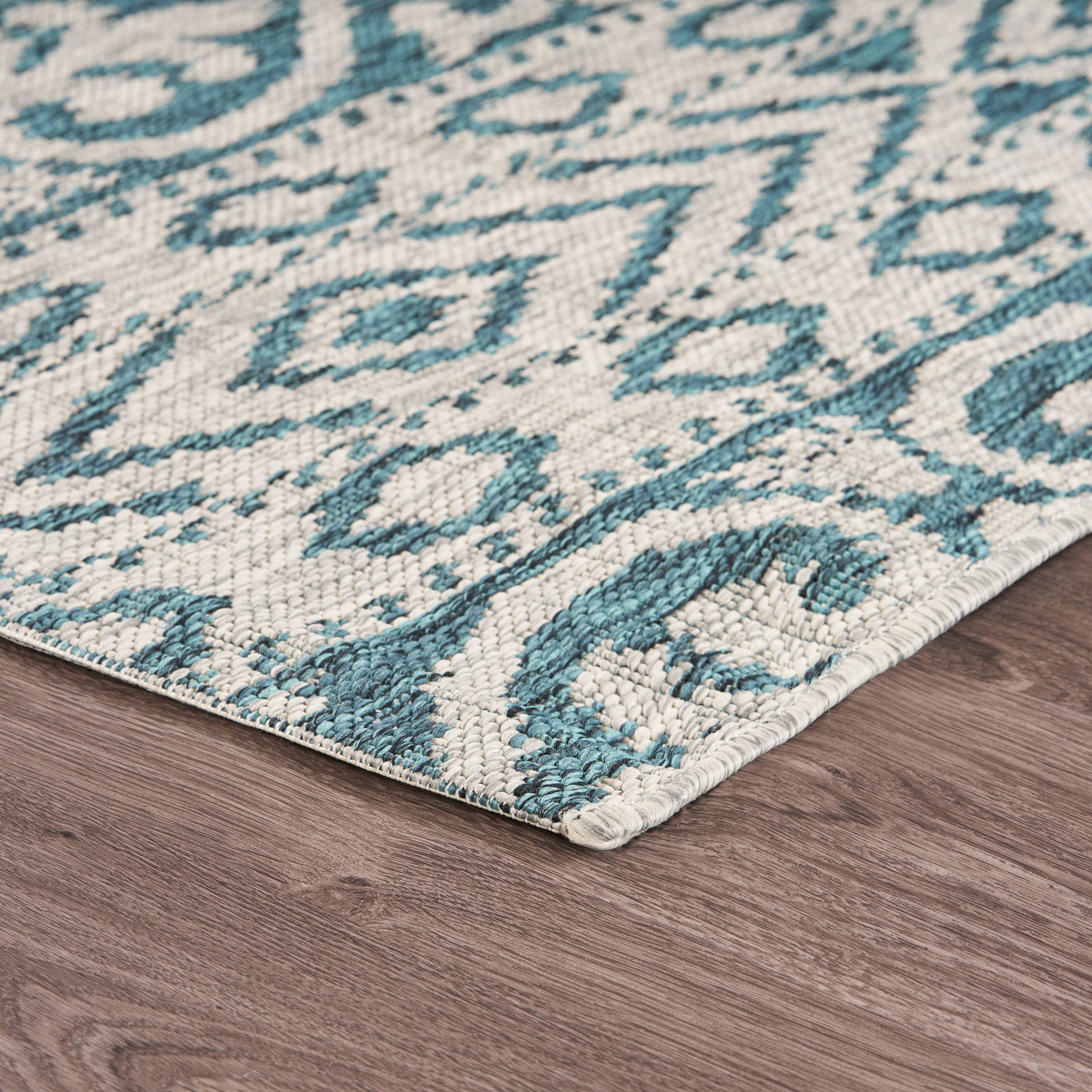 Sylvestra Geometric Blue/Green Indoor/Outdoor Area Rug: Ivory/Teal / 5' x 8'