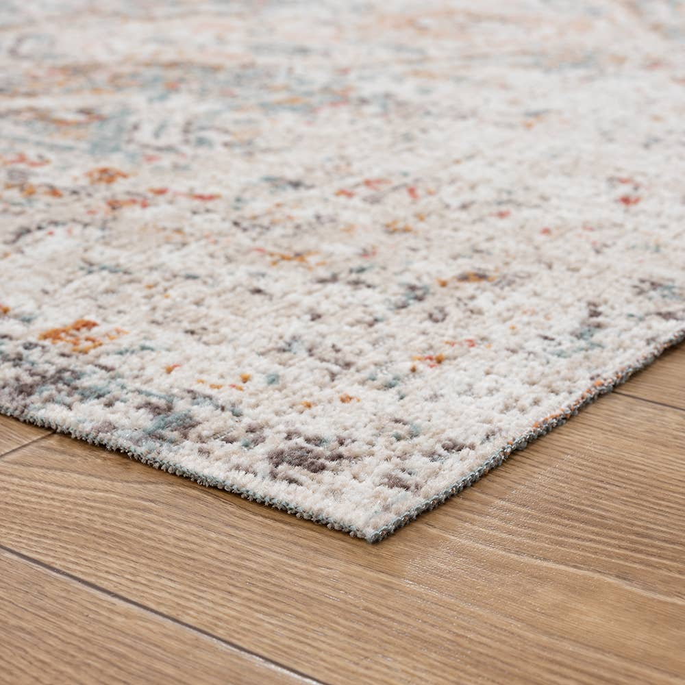Anica Cream Oriental Indoor/Outdoor Area Rug: 5'3" X 7'10"