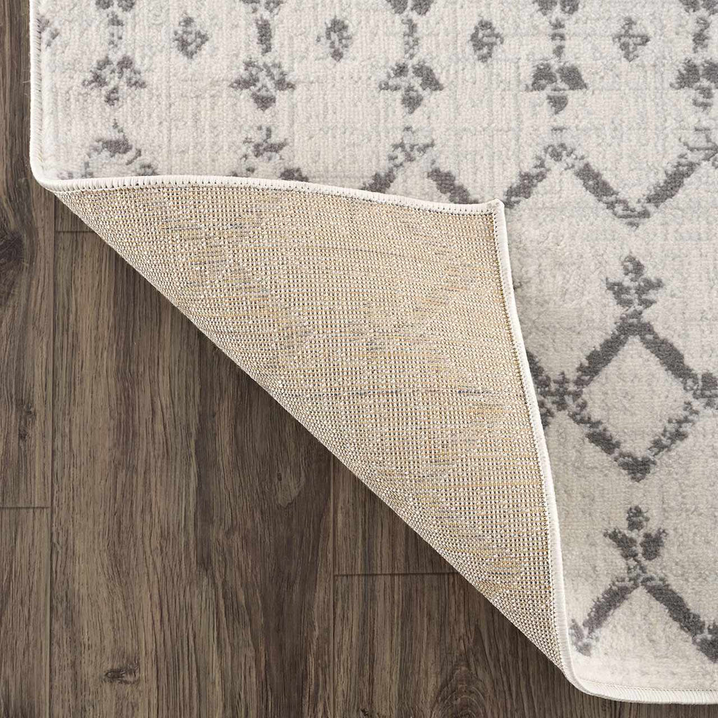 Tigri Aztec Ivory 2310 Area Rug - Clearance: 5'3"x7' Rectangle
