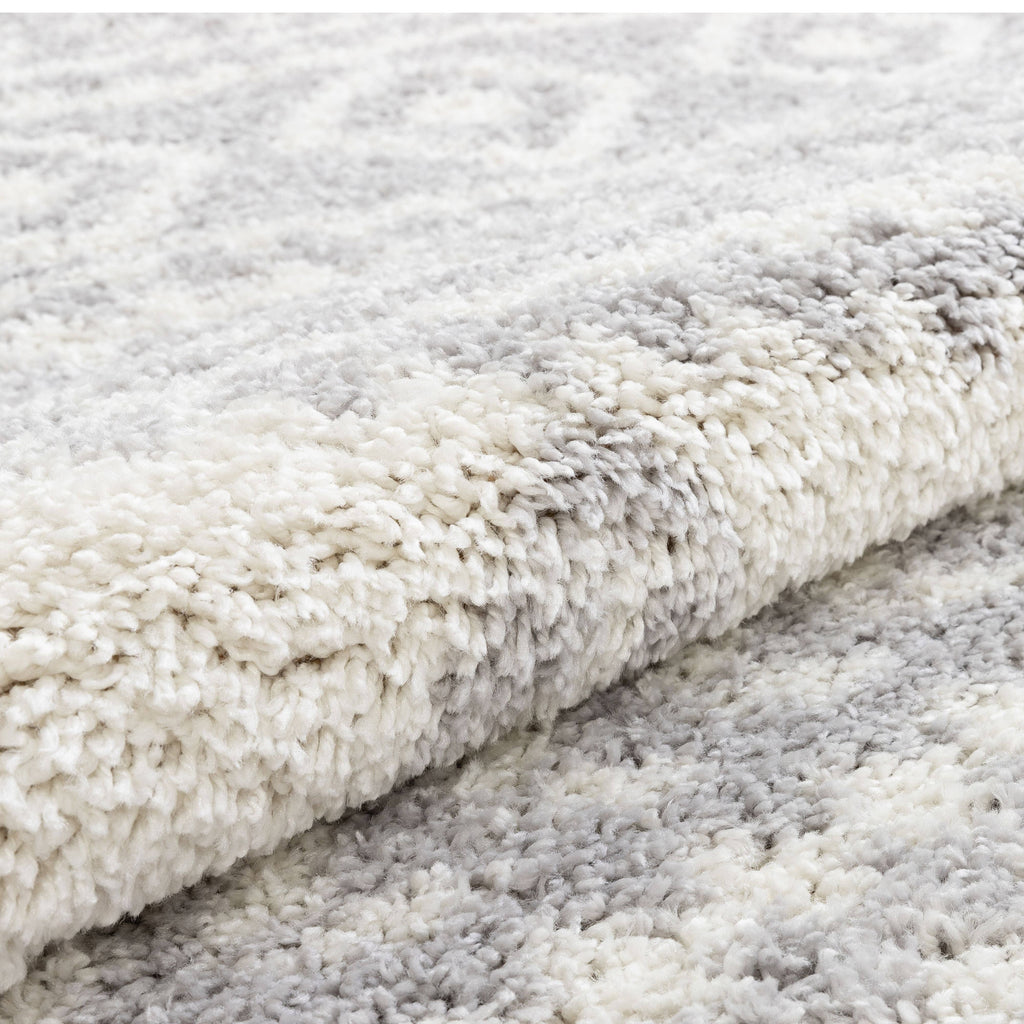 Cossima Tribal Moroccan Grey Shag Rug: 5'3" x 7'3"