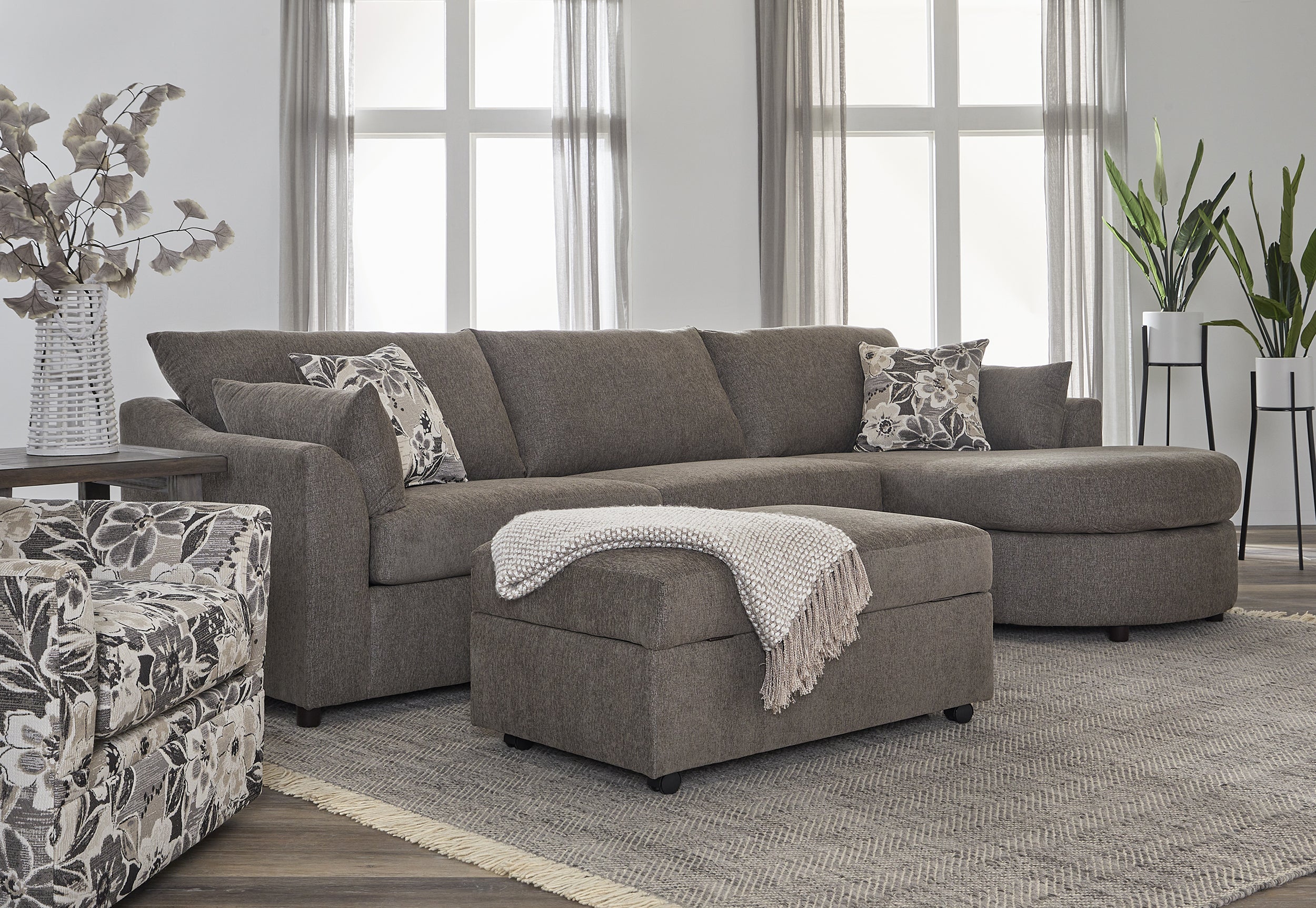 Dexter Fern Green Round Front Sectional