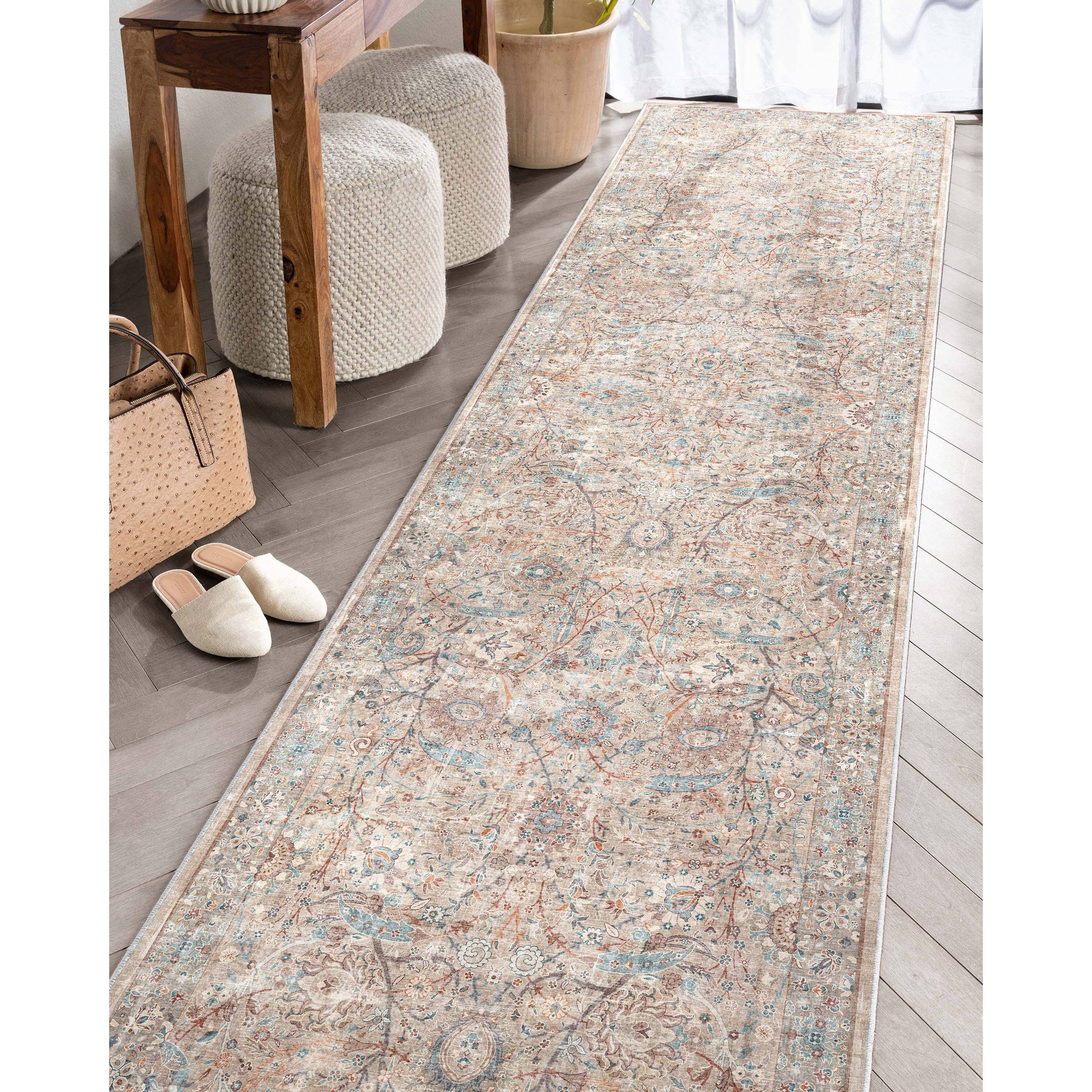 Emilia Vintage Persian Floral Ivory Flat-Weave Rug: 6' x 9'