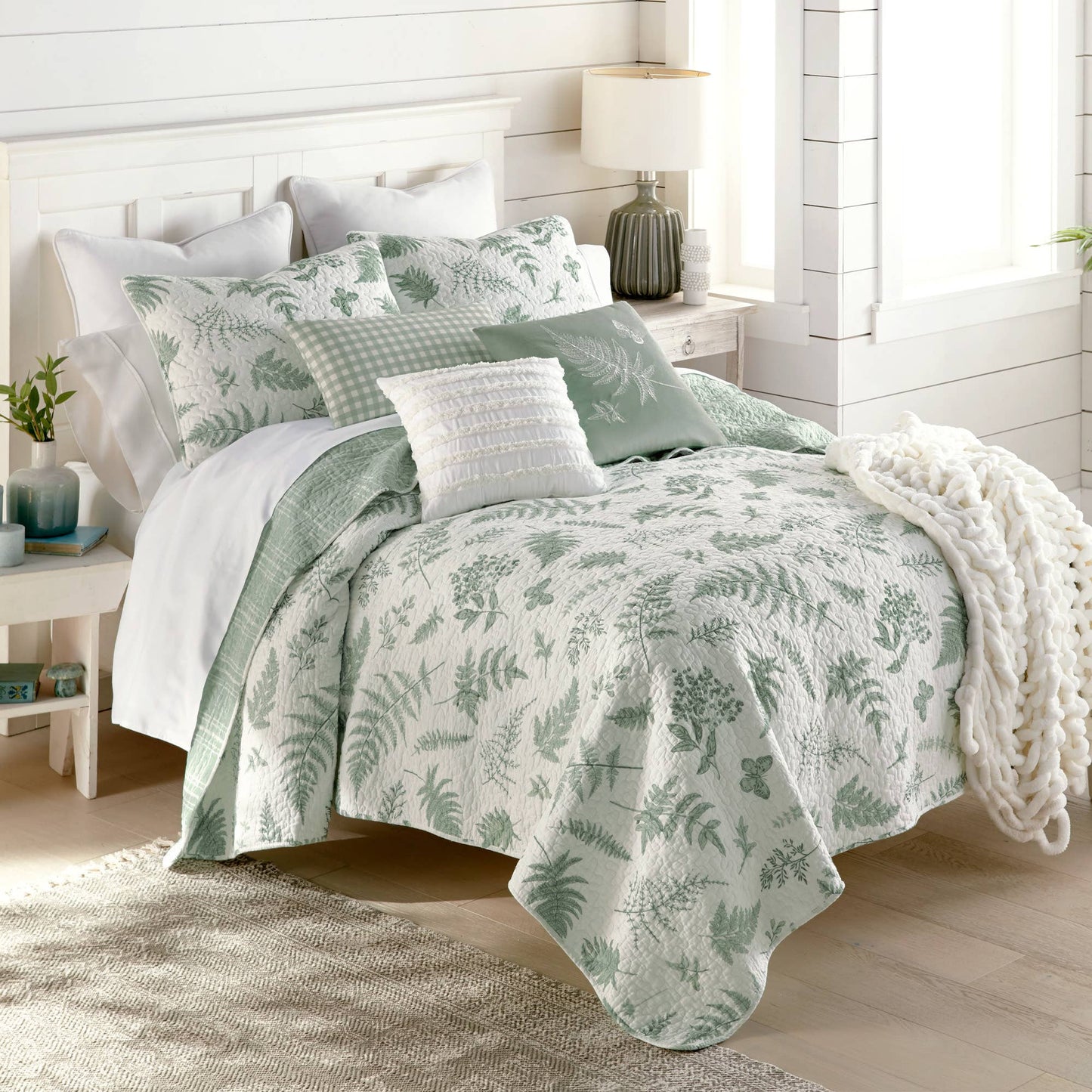 Botanical 3pc Queen Size Cotton Quilted Bedding Set