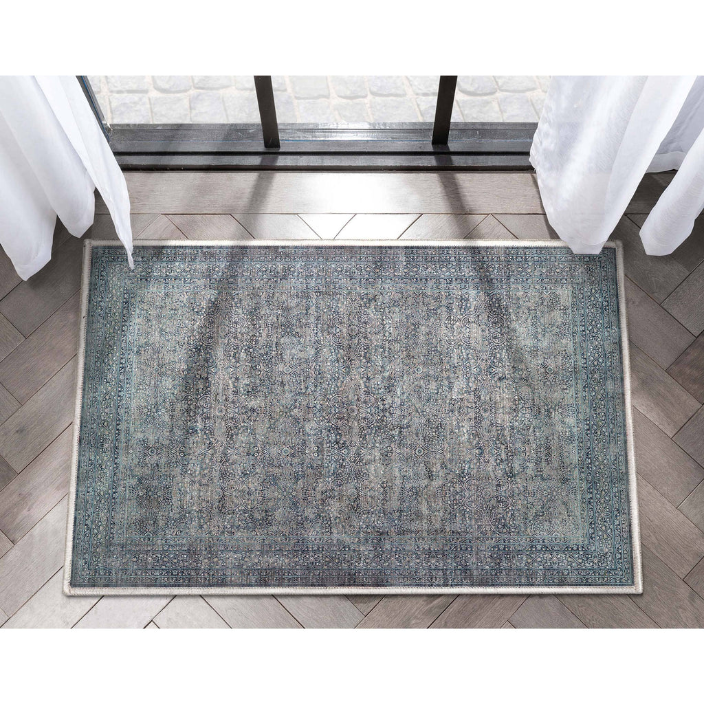 Juliette Vintage Persian Oriental Blue Flat-Weave Rug: 6' x 9'