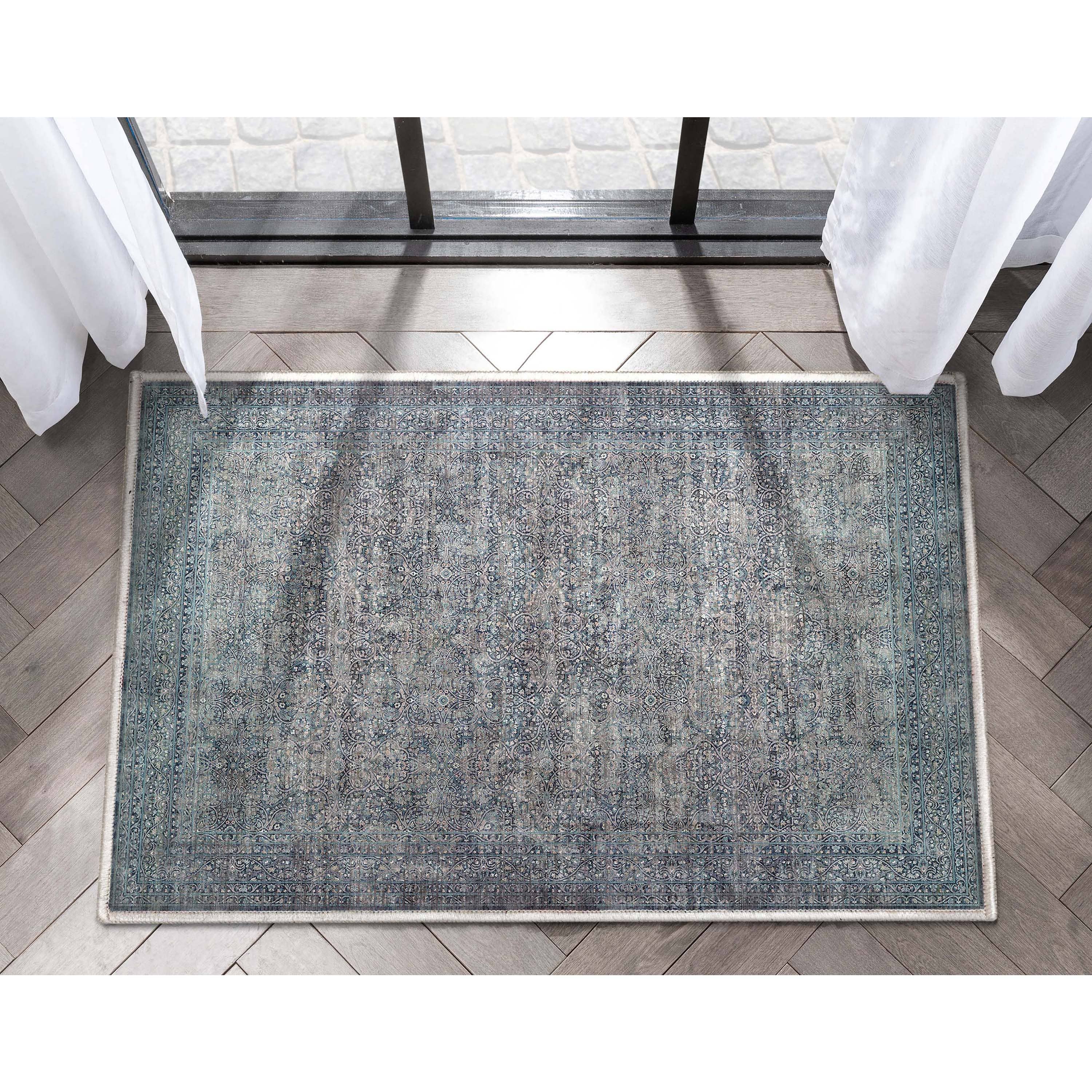 Juliette Vintage Persian Oriental Blue Flat-Weave Rug: 6' x 9'
