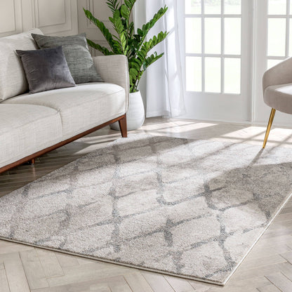 Cecil Moroccan Lattice Trellis Ivory Vintage Rug: 5'3" x 7'3"