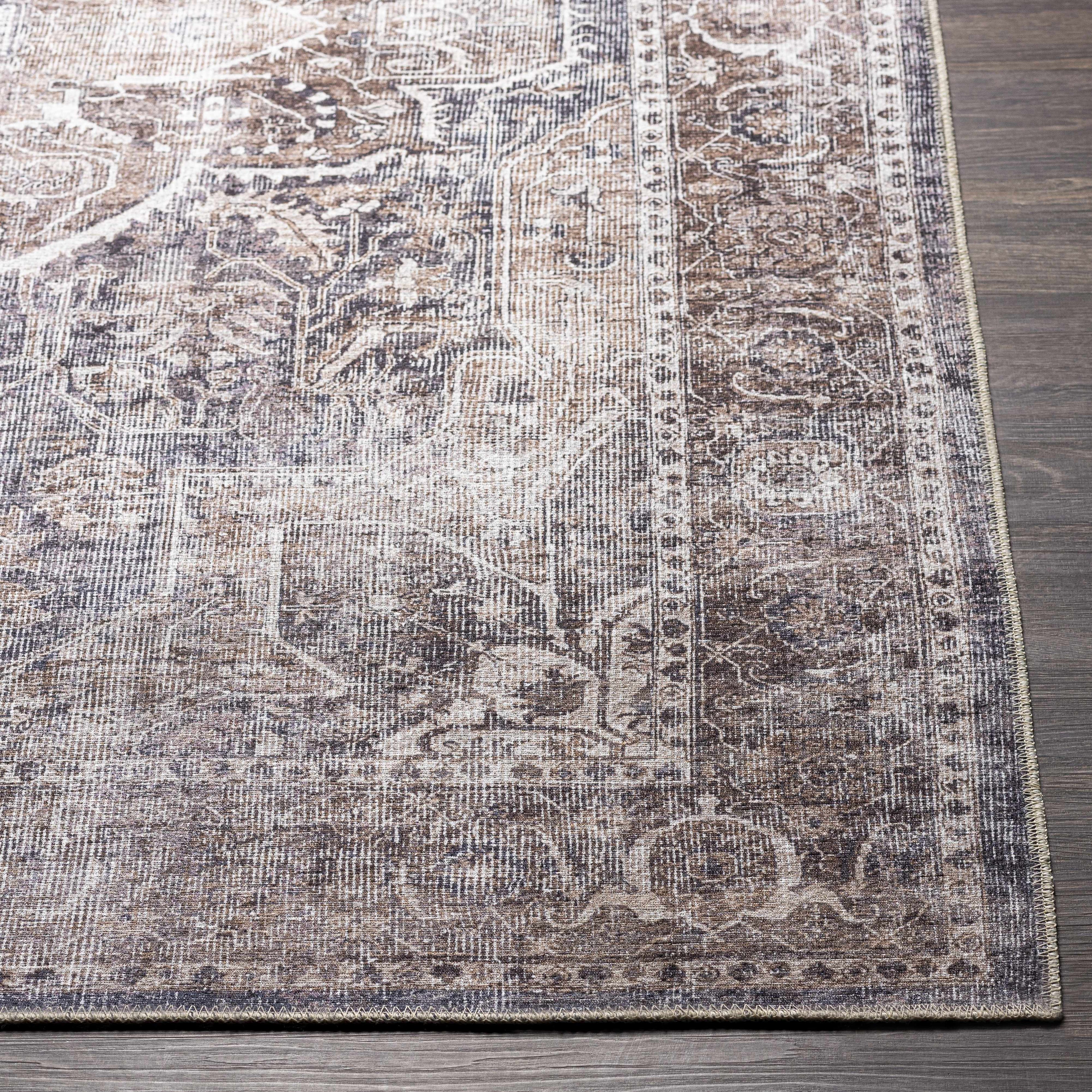 Mignon Washable Area Rug: 5'3" x 7'3" Rectangle