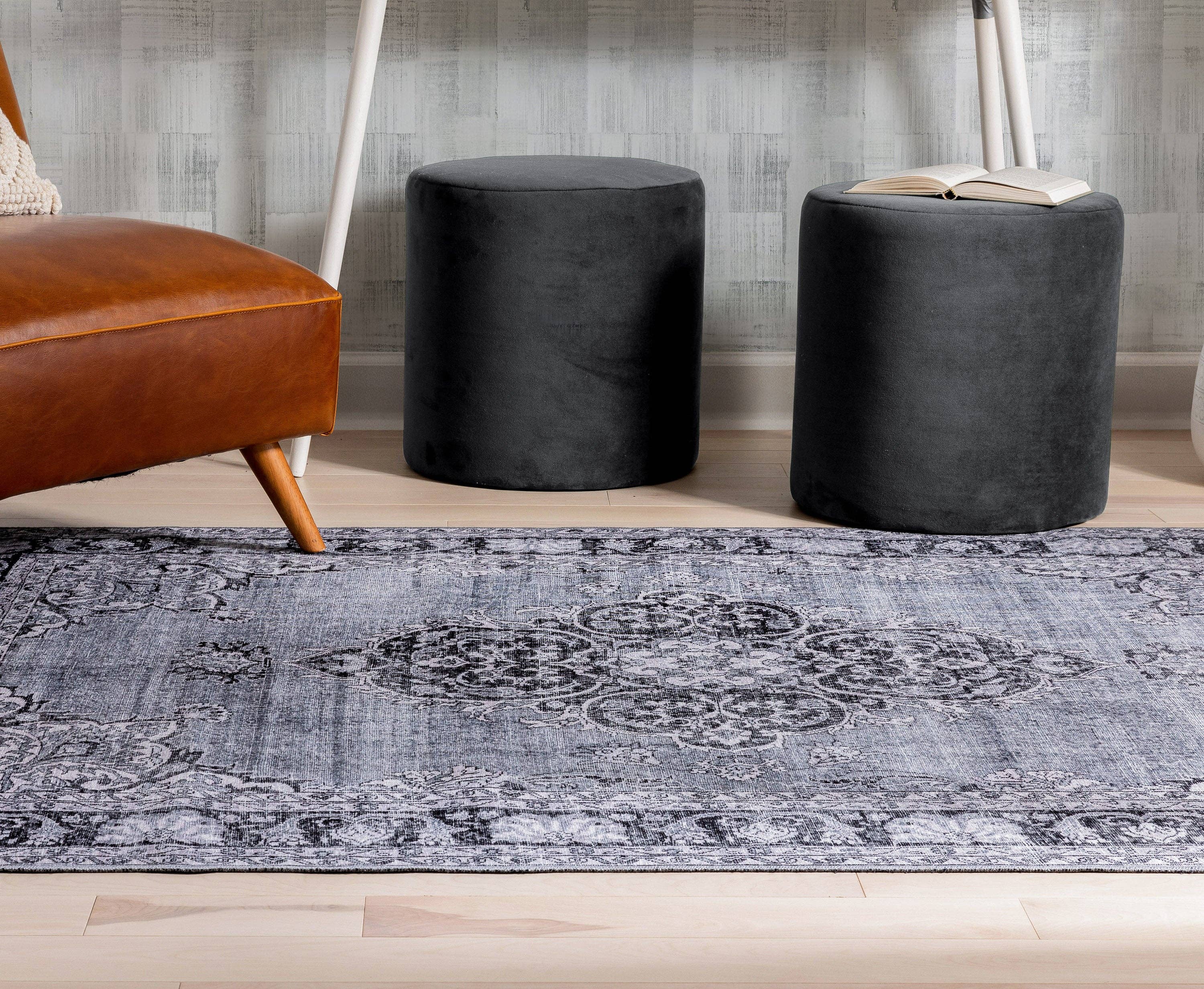 Tarifa Vintage Bohemian Medallion Grey Machine Washable Rug: 3'9" x 5'7"