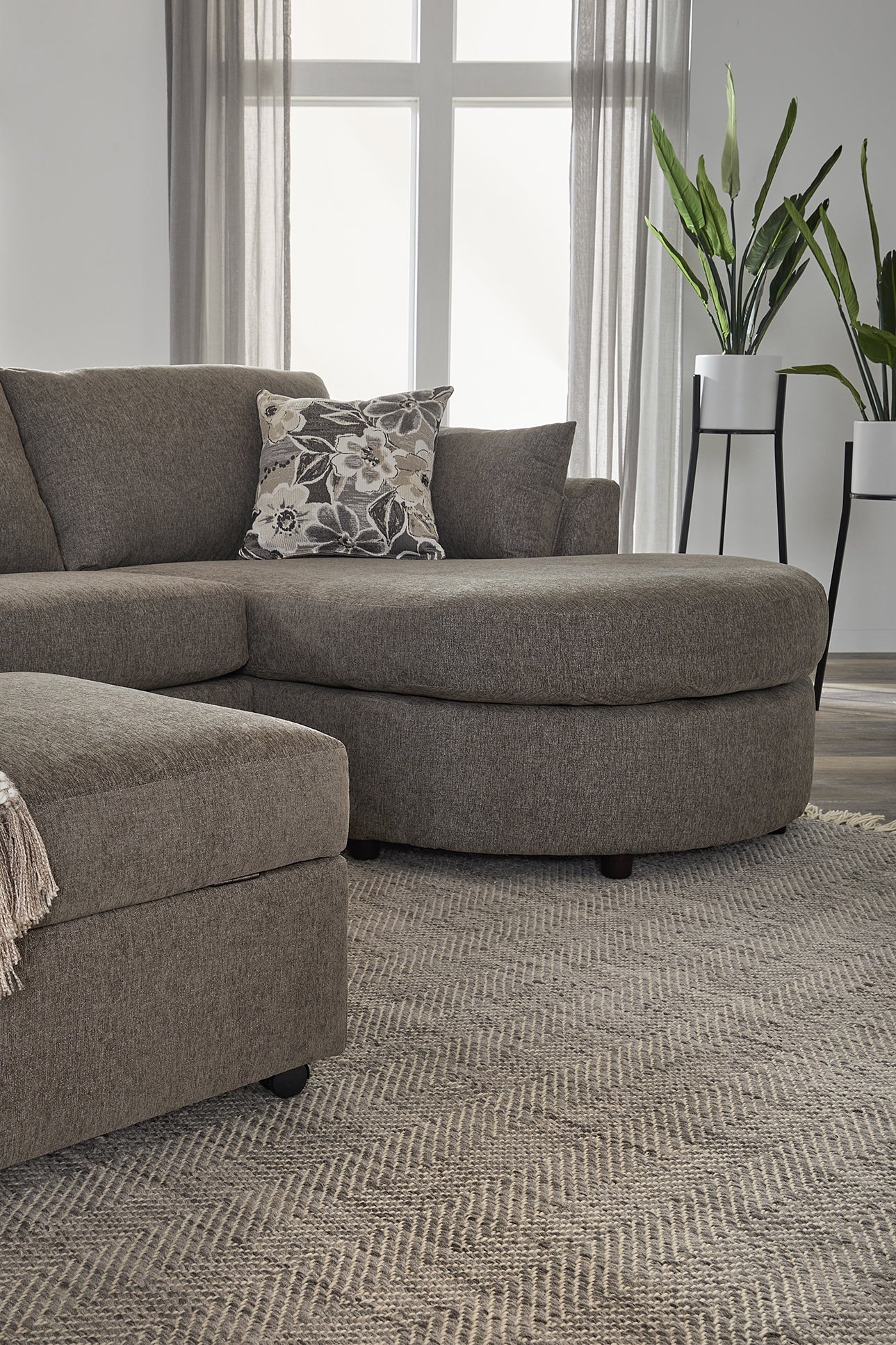 Dexter Fern Green Round Front Sectional