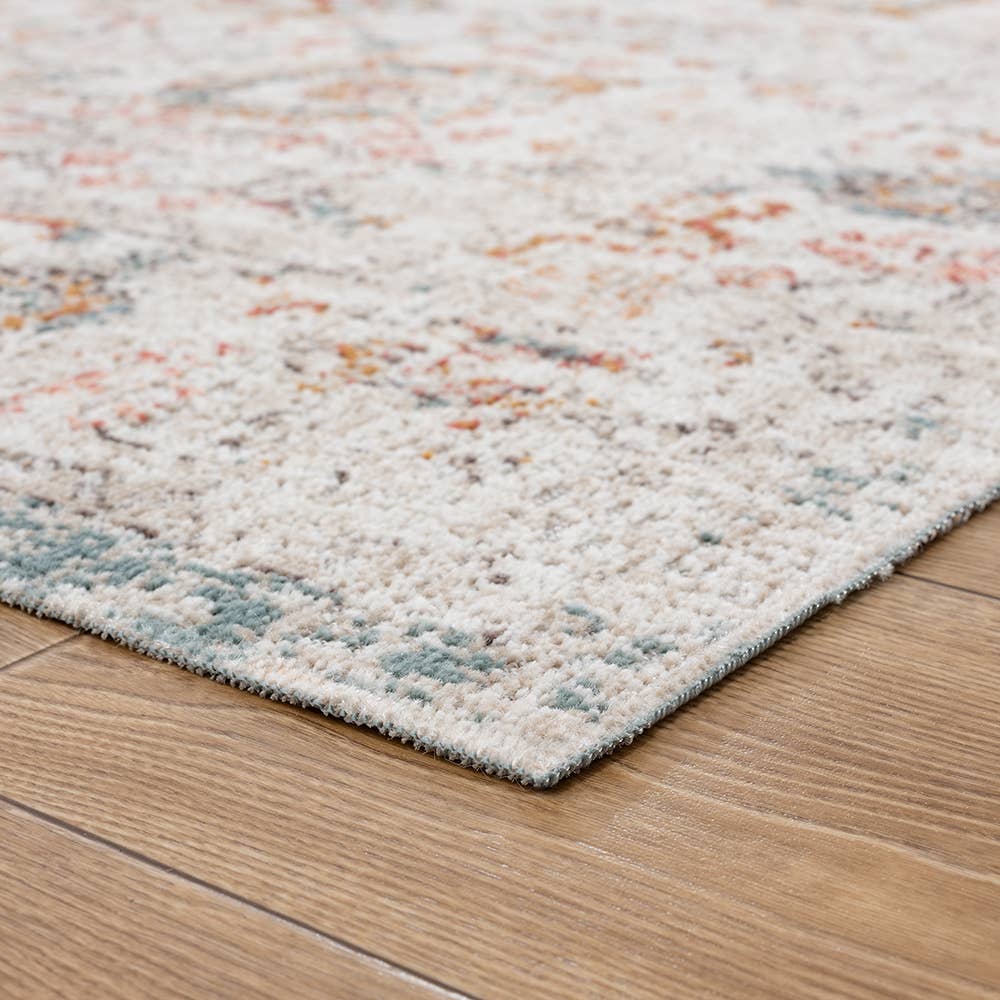 Anica Beige Traditional Floral Indoor/ Outdoor Area Rug: 5'3" X 7'10"