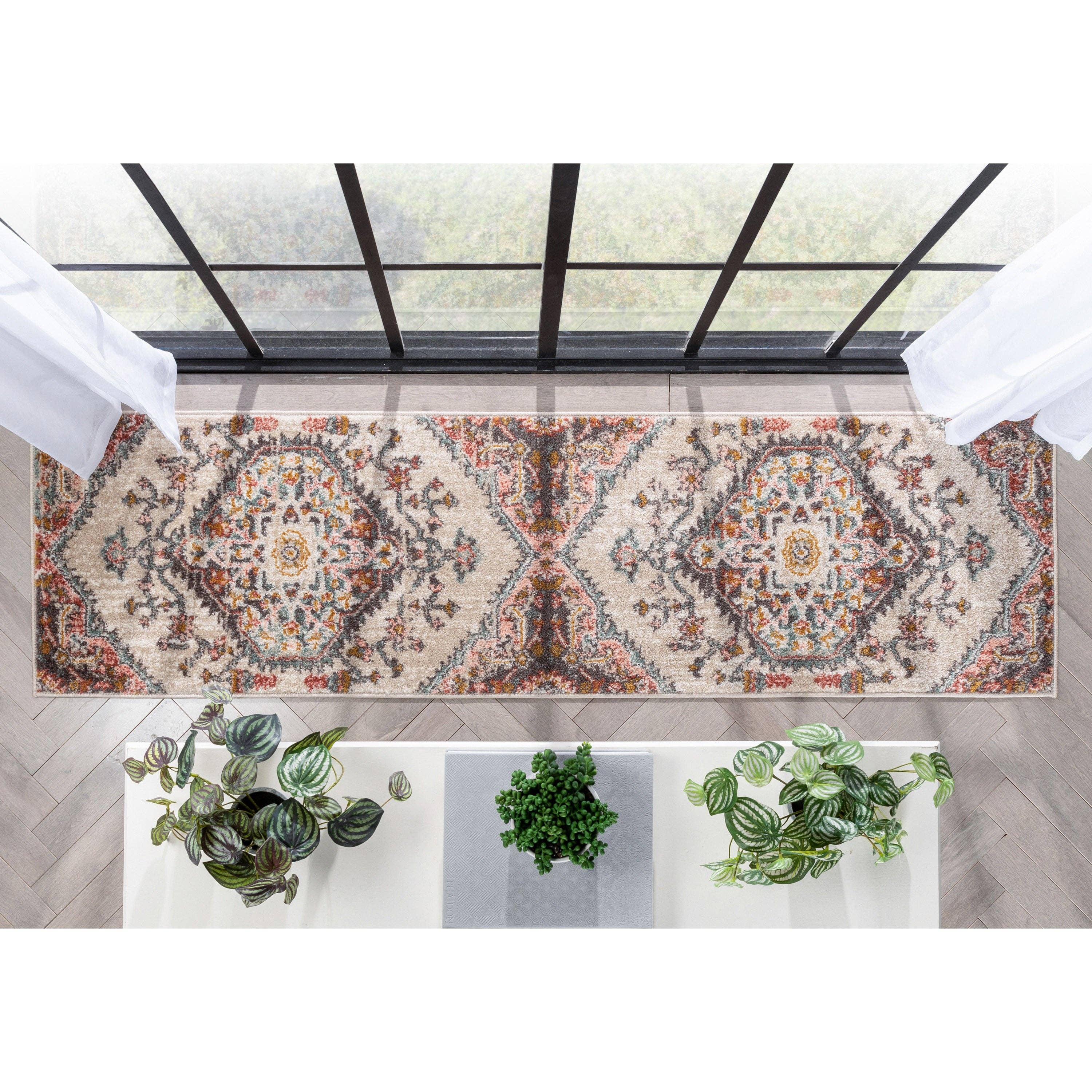 Gwendolyn Blush Bohemian Oriental Medallion Rug: 7'10" x 9'10"