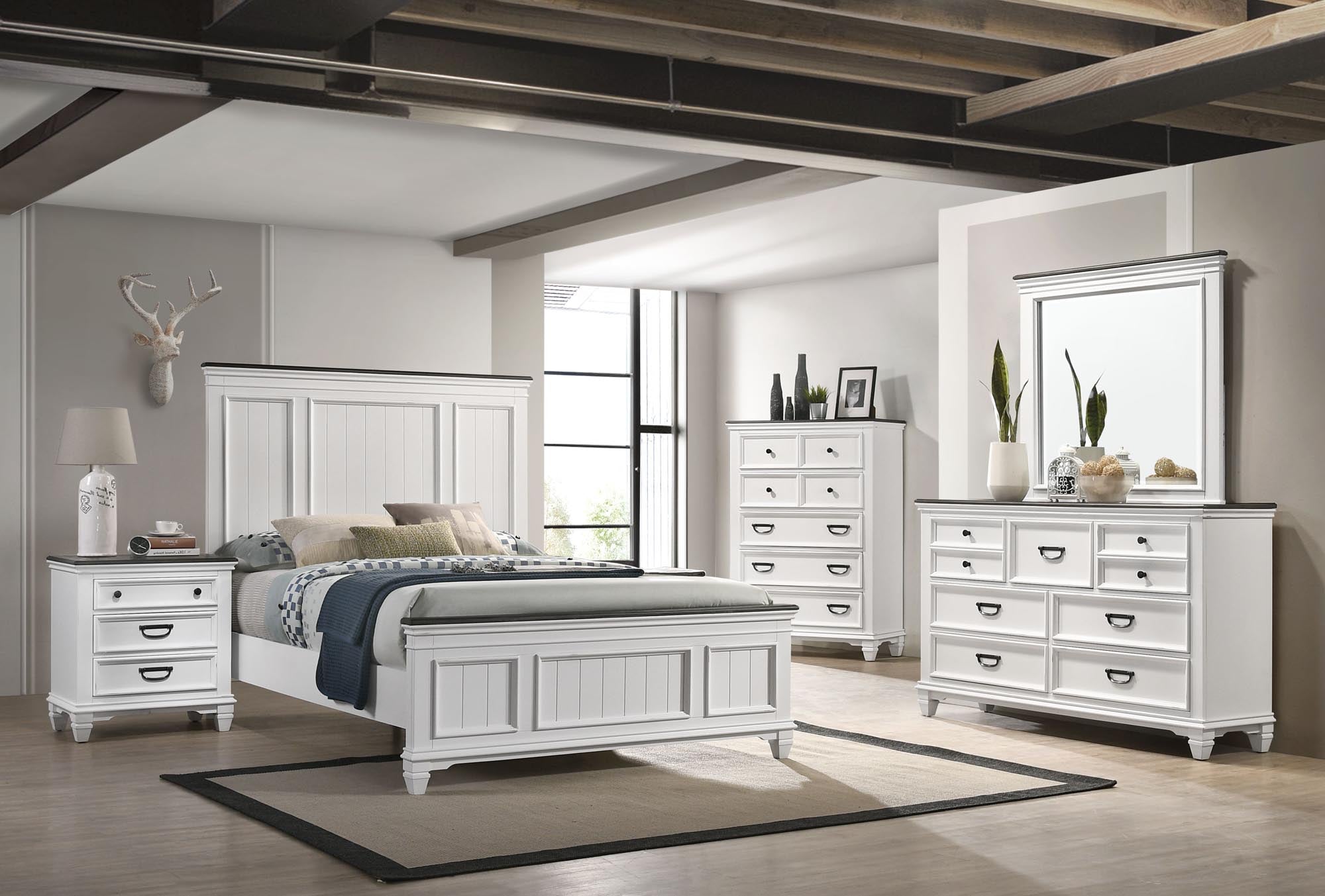 Two Tone White and Gray Bedroom Set in Queen Size