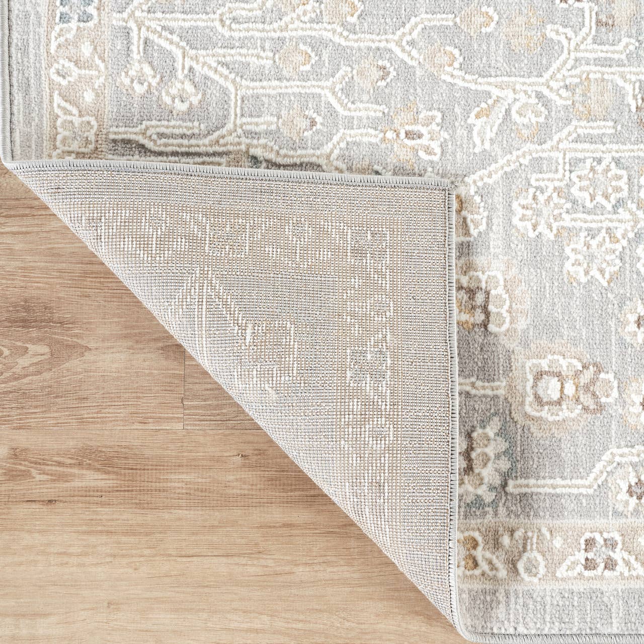 Vera Light Grey Cream Vintage Floral Botanical Rug: 5'3" x 7'6"