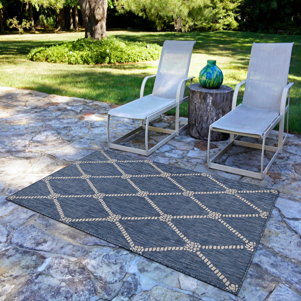 Samantha Nautical Knot Navy/White Indoor/Outdoor Area Rug: 5'3" x 7'