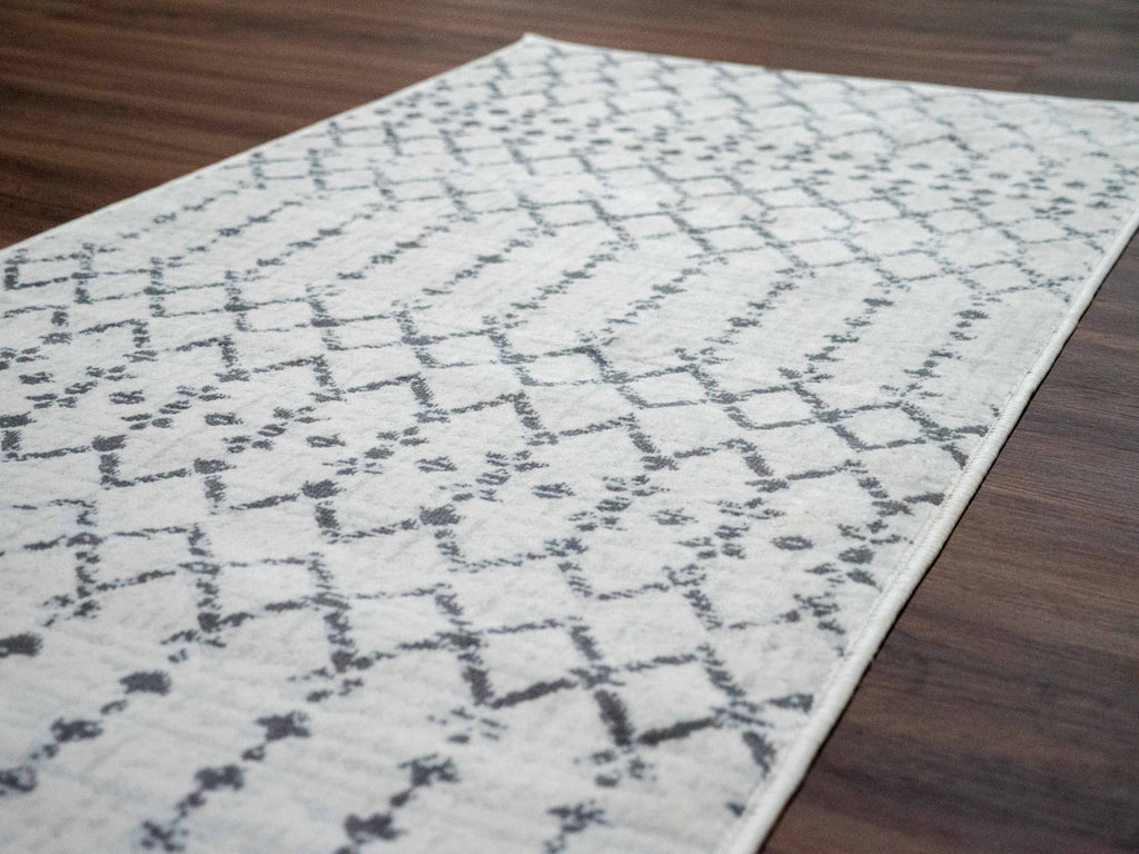 Tigri Aztec Ivory 2310 Area Rug - Clearance: 5'3"x7' Rectangle