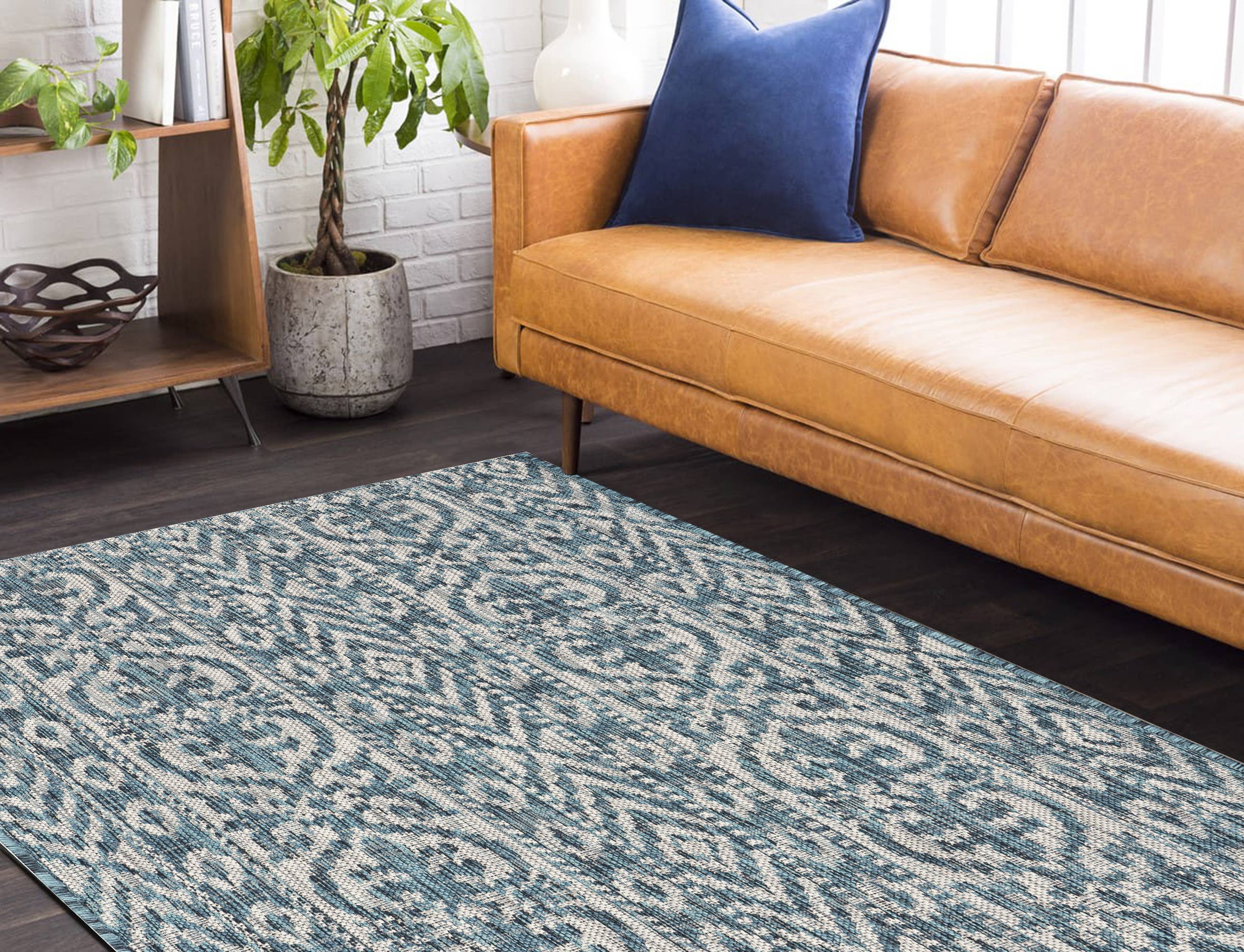 Sylvestra Geometric Blue/Green Indoor/Outdoor Area Rug: Ivory/Teal / 5' x 8'