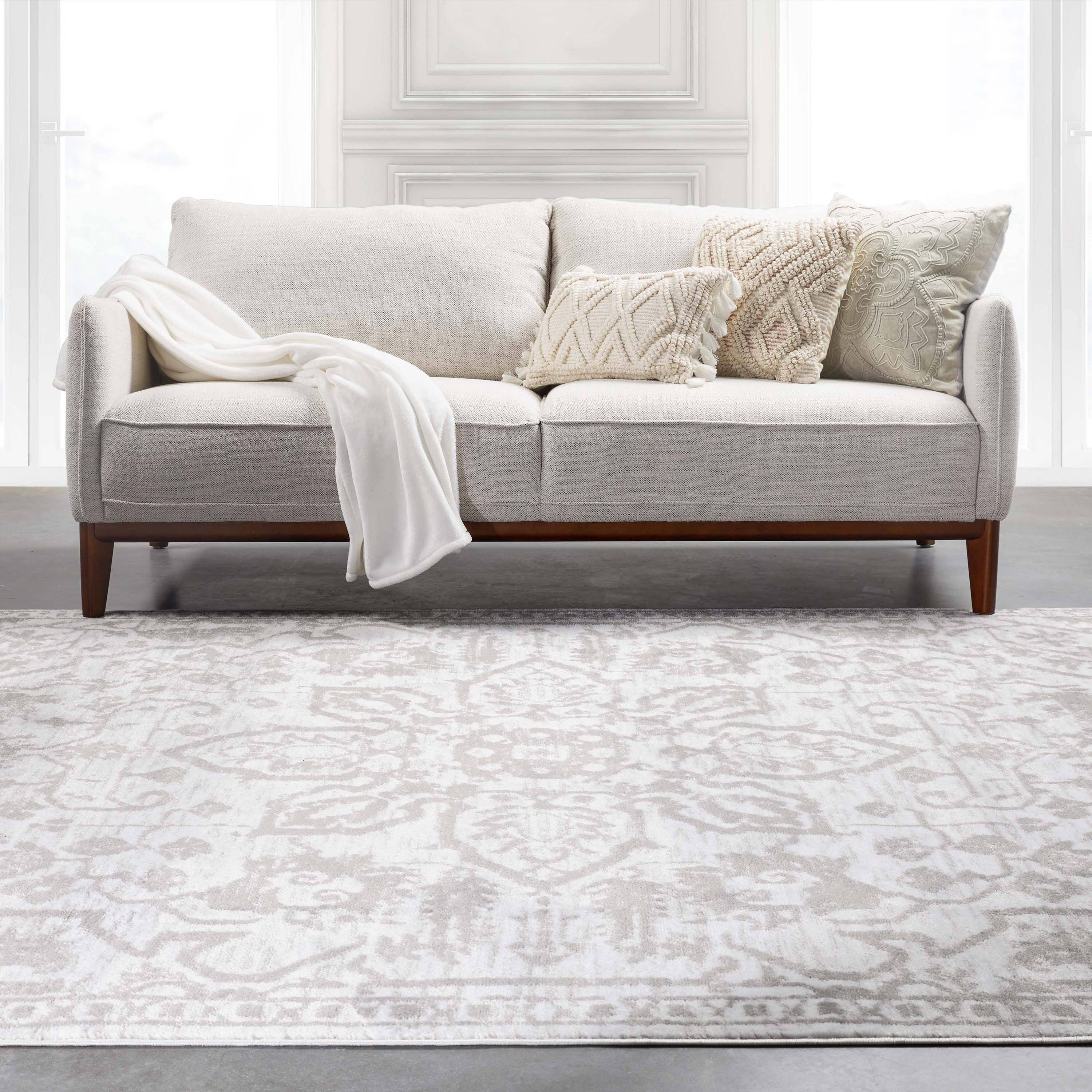 Disa Vintage Medallion Cream Soft Rug By Chill Rugs: 5'3" x 7'3"