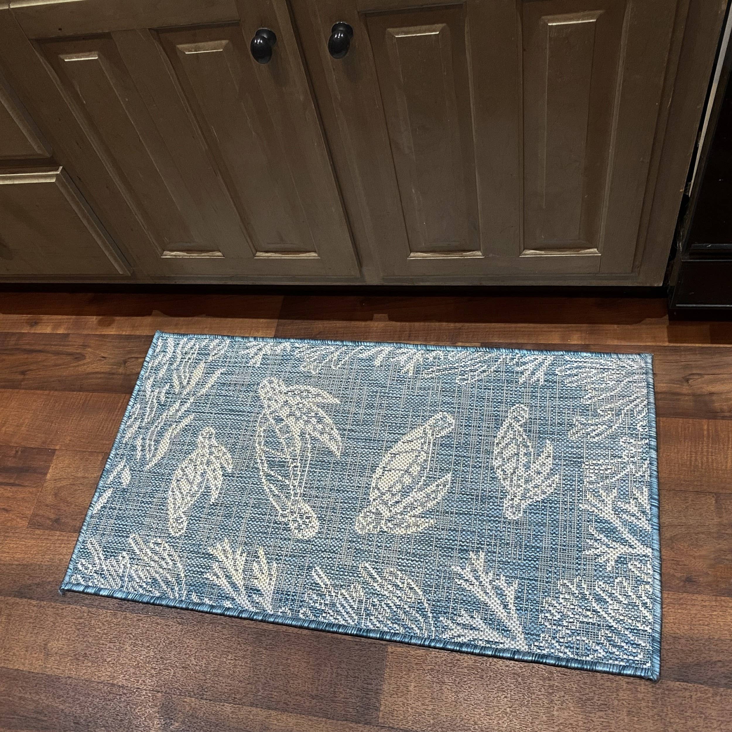 Samantha Tropical Turtle Reef Aqua Indoor Outdoor Area Rug: 5'3" x 7'